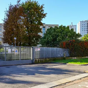  Appartement Primopiano - San Dionigi Italie